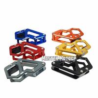Gambar tensioner rantai crf Stabiliser rantai CNC CRF 150 L stabilizer Rantai CRF150L xbrake Tensioner cnc Protaper Original Full aluminium import CRF Xbrake - hitam crf dari Master Motogp undefined 3 Tokopedia