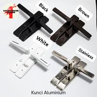 Gambar gagang kunci pintu kamar mandi - handle kunci pintu wc - handel pintu kamar mandi - gagang handel pintu rumah - kunci pintu toilet murah - kunci pintu murah - kunci pintu kamar - kunci WC - kunci pintu murah - silver/grey dari HOME TOOLS STOREE undefined 1 Tokopedia