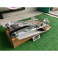 Gambar MUTAKIN CNC Swing Arm STD 47cm Honda Supra x 125 Kharisma REVO ABSOLUTE Jupiter z1 Fizr F1zr dari Hld Motoshop undefined 3 Tokopedia