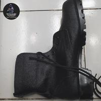 Gambar SEPATU PDL  Boots KULIT JERUK  Hitam LOGO POLRI ORIGINAL PEMBAGIAN PENDIDIKAN POLRI - 39 dari Rktacticalgear undefined 2 Tokopedia
