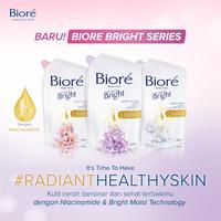 Gambar Biore Bright Body Foam White Scrub Dengan Niacinamide & Vit E 750ml Pouch Triplepack - Sabun Mandi Cair dari KAO Indonesia undefined 5 Tokopedia