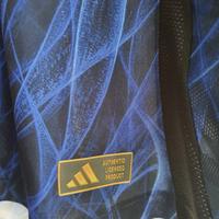 Gambar Japan Y3 Home 2024/2025 Yohji Yamamoto Y-3 Timnas Jepang Long Sleeve Player Issue LS PI 24/25 Lengan Panjang World Cup 2026 WC Original Authentic Jersey Football Shirt Kit Soccer Shirts Baju Bola Asli Baru Limited Rare Stock Langka Brand New with Tag BNWT dari Toffline undefined 5 Tokopedia