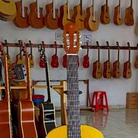 Gambar Gitar Klasik Nilon Model C 315 Natural Glossy dari Gadizmusic20 undefined 5 Tokopedia