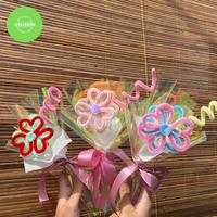 Gambar Buket kawat bulu bunga kertas hologram - M, daisy big dari augaugdong undefined 1 Tokopedia