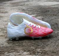 Gambar sepatu sepak bola ortuseight putih,hitam,silver ukuran 39-43 - Putih, 40 dari roket sport station undefined 4 Tokopedia
