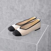 Gambar Vivaia Square Toe V-Cut Flat Shoes dari Luxeside Indonesia_NEW undefined 1 Tokopedia