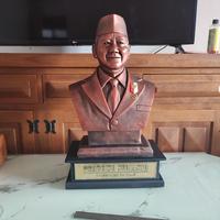 Gambar Patung Prabowo Bahan Fiber dari hotel malioboro undefined 3 Tokopedia