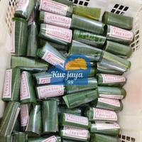 Gambar Kue Basah / Kue Subuh Jajanan Pasar Kue Tradisional Rp2600 - Sosis Solo dari kuejaya98 undefined 2 Tokopedia