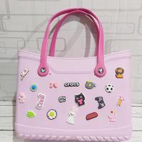 Gambar TAS WANITA CROCS CLASSIC TOTE BAG / HAND BAG / TAS CROCS - Fushia dari CROCS STORE JAKARTA 12 undefined 5 Tokopedia