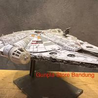Gambar Bandai Original 1/144 Star Wars Millennium Falcon Milenium (rakit) dari Gunpla Store Bandung undefined 2 Tokopedia