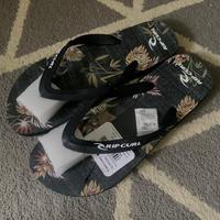 Gambar [DISC] SANDAL RIPCURL EMBOS WETTIE FLOWER LOGO THONG - Hitam, 41 dari Dewata Indonesia Store undefined 2 Tokopedia