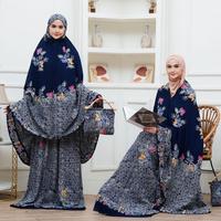 Gambar mukena dewasa mukena batik pekalongan tas rotan - Hitam, Encim dari Clarissa batik undefined 4 Tokopedia