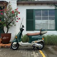 Gambar Piaggio Vespa ET4 th 2001 dari rednoseid undefined 1 Tokopedia