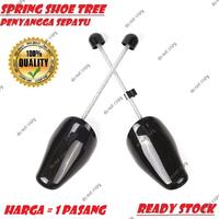 Gambar Spring Shoe Tree Penyangga Sepatu Shoes Saddle Catokan Pembesar dari Alat Ukur Dan Repeater undefined 1 Tokopedia