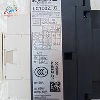Gambar KONTAKTOR 32A SCHNEIDER LC1D32 110V 32 AMPER dari UD BAROKAH JAYA 2 undefined 4 Tokopedia