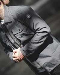 Gambar KEMEJA GUNUNG PARASUT CRINCKEL ABU TUA SIZE M L XL ORIGINAL INDIGO OVERSHIRT BLANKET SERIES - JAKET HARRINGTON HIKING POCKET - CAGOULE TRACKER PRIA - RUNNING - MOUNTAINE GEAR - JAKET CASUAL KERAH - CASUAL SHIRT -  JAKET PRIA - Hitam, XL dari ESHOPFOOTWEAR undefined 5 Tokopedia