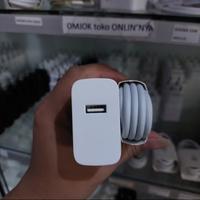 Gambar Charger vivo V40 V40 lite Original copotan Bawaan asli hp nya 80 Watt dari omjok undefined 3 Tokopedia
