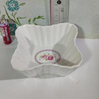 Gambar Trinket Box Ceramic Porcelain Wave Square dari Ean Store Tokopedia undefined 5 Tokopedia