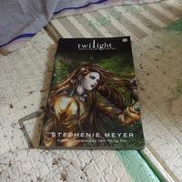 Gambar Twilight : Novel Graphis Volume 1 - Stepenie Meyer dari AToZRandom undefined 1 Tokopedia