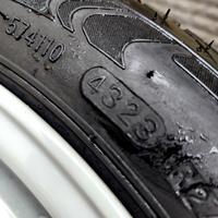Gambar Velg Racing  HSR  KLG PCD 4 X 100 R.14 Plus Ban DELIUM 155 55 14 dari Royal Trade Indonesia undefined 5 Tokopedia