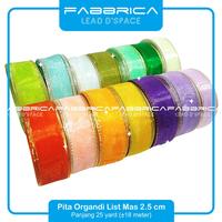 Gambar PITA ORGANDI LIST EMAS ORGANZA TRANSPARAN 1 INCH 2.5 CM PART 1 - Merah dari fabbrica undefined 4 Tokopedia