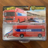 Gambar Hot Wheels 2024 Team Transport #73 Nissan 300 ZX 300ZX GTS - Euro Hauler dari RetroMedica undefined 1 Tokopedia