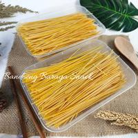 Gambar Mie Lidi Rasa Keju Kemasan 500ml Banding Baraya Snack dari Bandoeng Baraya Snack undefined 2 Tokopedia