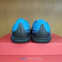 Gambar ORIGINAL Sepatu Spatu Futsal Putsal Anak SPECS Spec Spek Reacto Deviant Jr Junior Hitam Biru dari J I Sports undefined 5 Tokopedia