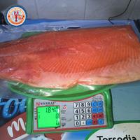 Gambar Salmon Sashimi Whole Frozen - 1800-1900 gr dari D'Frozen Fresh Mart undefined 3 Tokopedia