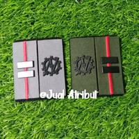 Gambar Pangkat Kerah Baju PDL LETTU ELEKTRONIKA korps LEK AL Logam Timbul - lis merah dari JUAL atribut undefined 1 Tokopedia