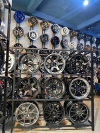 Gambar Velg Mobil Black Rhino Atlas ring18 bisa untuk Fortuner Pajero Hilux dll dari Koko Wheels undefined 2 Tokopedia
