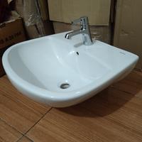 Gambar Wastafel TOTO LW 247 CJ komplit set brend  Toto ( bekas) dari rohasim1 undefined 1 Tokopedia