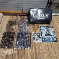 Gambar Code geass lelouch of the rebellion Lancelot Zero image color version newtype plastic modelkit bandai 1/35 dari timegateZ undefined 1 Tokopedia