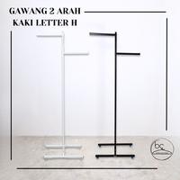 Gambar Gawang Baju Hitam 2 Arah Rak Stand Gantungan Baju Besi Hitam Putih Standing Baju Model Bawah Letter H - BH - Putih dari BANDAR GANTUNGAN undefined 1 Tokopedia