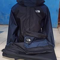 Gambar jas hujan Tnf waterfroop - nevy, L dari Ridwan shop 1 undefined 2 Tokopedia