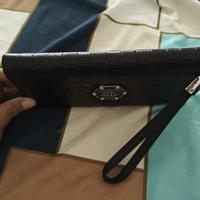 Gambar Philipp Plein dompet panjang motif kotak catur original second branded dari mamora thrift undefined 3 Tokopedia
