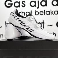 Gambar Cuci Gudang Sepatu Cleat Sepeda S-Works Torch Road Shoes - Team White - 38 dari MAKMUR JAYA MART 99 undefined 3 Tokopedia