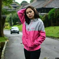 Gambar Jaket Parasut Nike Wanita Windrunner Jacket Olahraga Sport Running Lar - Pink - Abu, L dari ddstoree 54 undefined 4 Tokopedia
