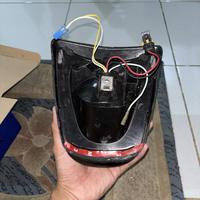 Gambar Stoplamp Unbrand Model Power1 Vespa Matic Sprint & Primavera dari MASKADIK undefined 5 Tokopedia
