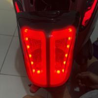 Gambar Stoplamp Unbrand Model Power1 Vespa Matic Sprint & Primavera dari MASKADIK undefined 1 Tokopedia