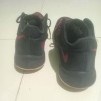Gambar sepatu nike versitile 3 size 41 dari sport nabiarta undefined 4 Tokopedia