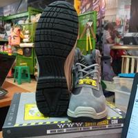 Gambar Sepatu Safety Jogger Type BOTANIC / Safety Shoes Jogger Terbaru Orinal dari Danhost undefined 2 Tokopedia