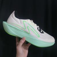 Gambar SEPATU LARI || SPECS || CLOUDBRAZE - Green/Tofu, 43 dari NANDO SPORT CENTER_NEW undefined 1 Tokopedia