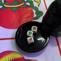 Gambar TERMURAH Dadu Koprok Set / Sicbo Dice Game / Bau Cua dari card store00 undefined 2 Tokopedia