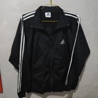 Gambar Jaket tracktop adidas big logo dari Hafiz Rizq undefined 1 Tokopedia