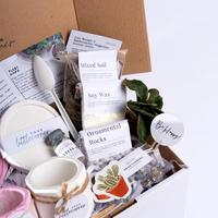 Gambar Promo PLANTING & SCENTED CANDLE KIT | Premium Ekslusif Hampers Souvenir Kado Hadiah Sukulen Kaktus Pot Mini Lilin Aromaterapi Scented Candle Dekorasi Rumah Natal Christmas dan Tahun Baru New Year 2023 Unik Estetik Untuk Anak Anak Cewek Cowok Packaging - lavender, Merah dari DaghShop09 undefined 2 Tokopedia
