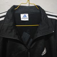 Gambar Jaket tracktop adidas big logo dari Hafiz Rizq undefined 2 Tokopedia