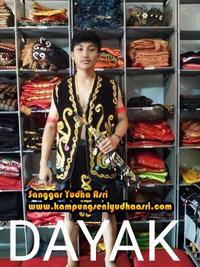 Gambar Sewa pakaian adat Dayak pria dari Sanggar Tari Tradisional Yudha Asri undefined 1 Tokopedia