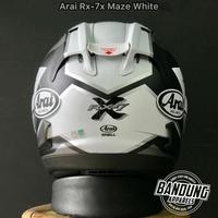 Gambar Helm Full F Preum Arai Rx7x Maze White SNI New Japan Helmet - M dari Toko Sejuk Ideal undefined 3 Tokopedia