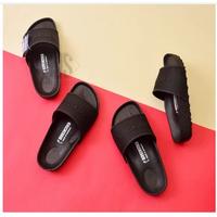 Gambar Sandal Wanita Sendal Selop Wanita Kekinian Murah Ringan Sandal Slip On Cewek Sandal Cewek Terbaru - Hitam, 36 dari OliveFashion25 undefined 2 Tokopedia